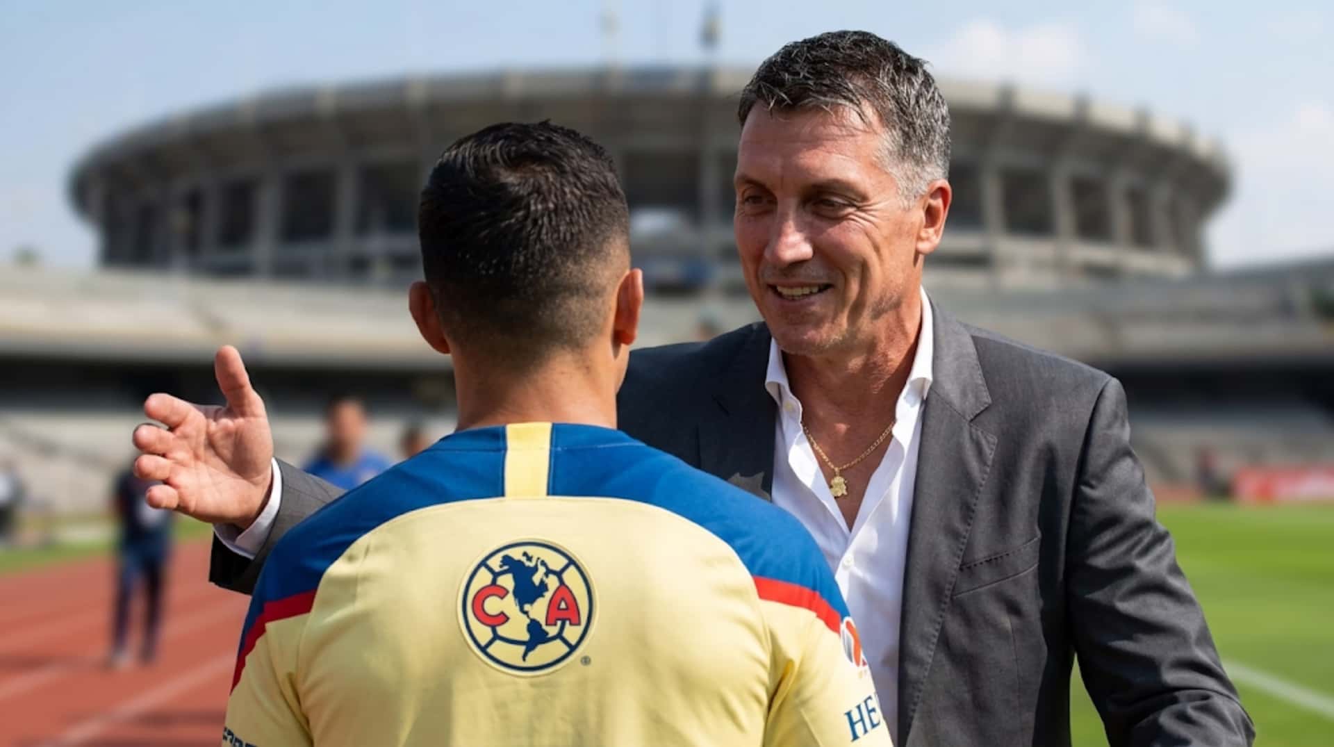 Siboldi podría llegar a Pumas y reencontrarse con Néstor Araujo, su viejo conocido de Santos y exjugador del América.