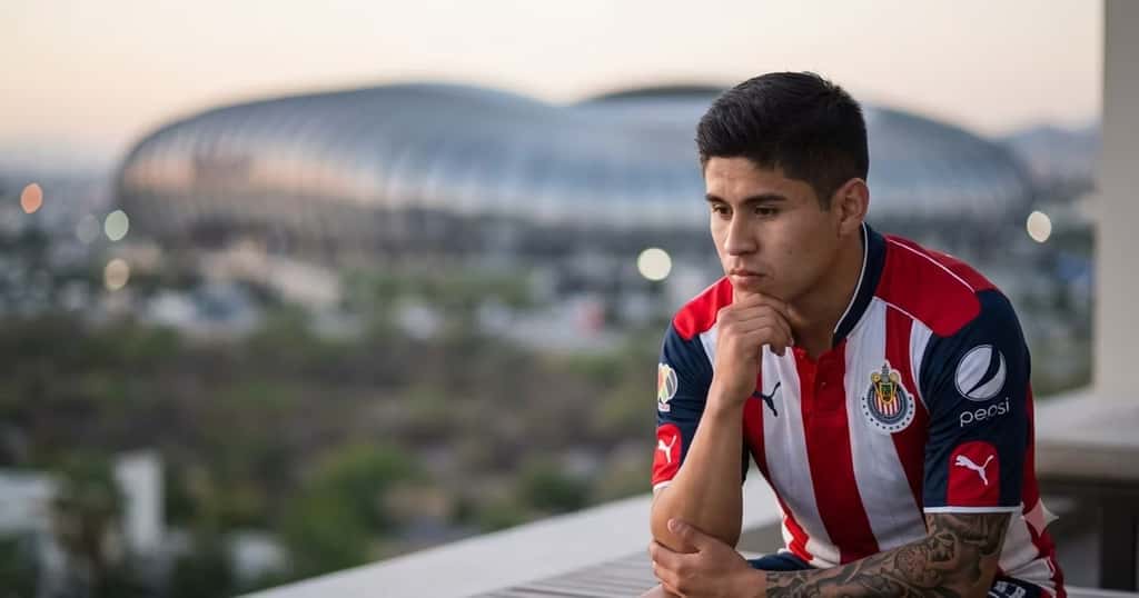 Chofis López se niega al retiro; Almeyda lo puede llevar a Rayados y ganar un millonario salario