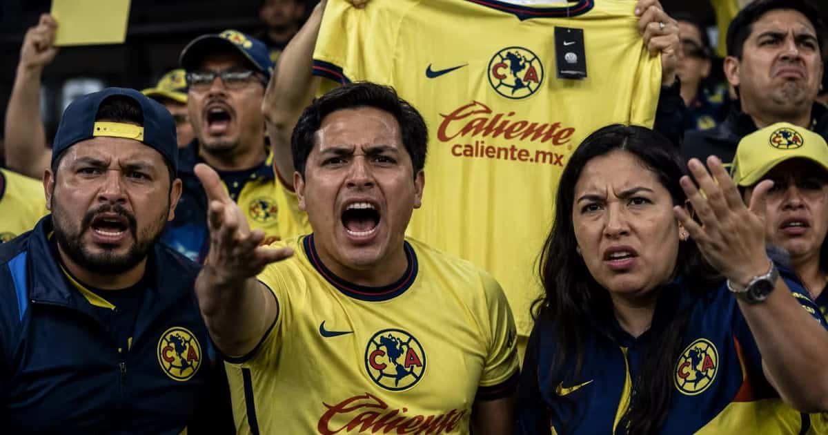 La nueva playera del Club América para la temporada 2026-2027 generó opiniones divididas entre los aficionados azulcremas.