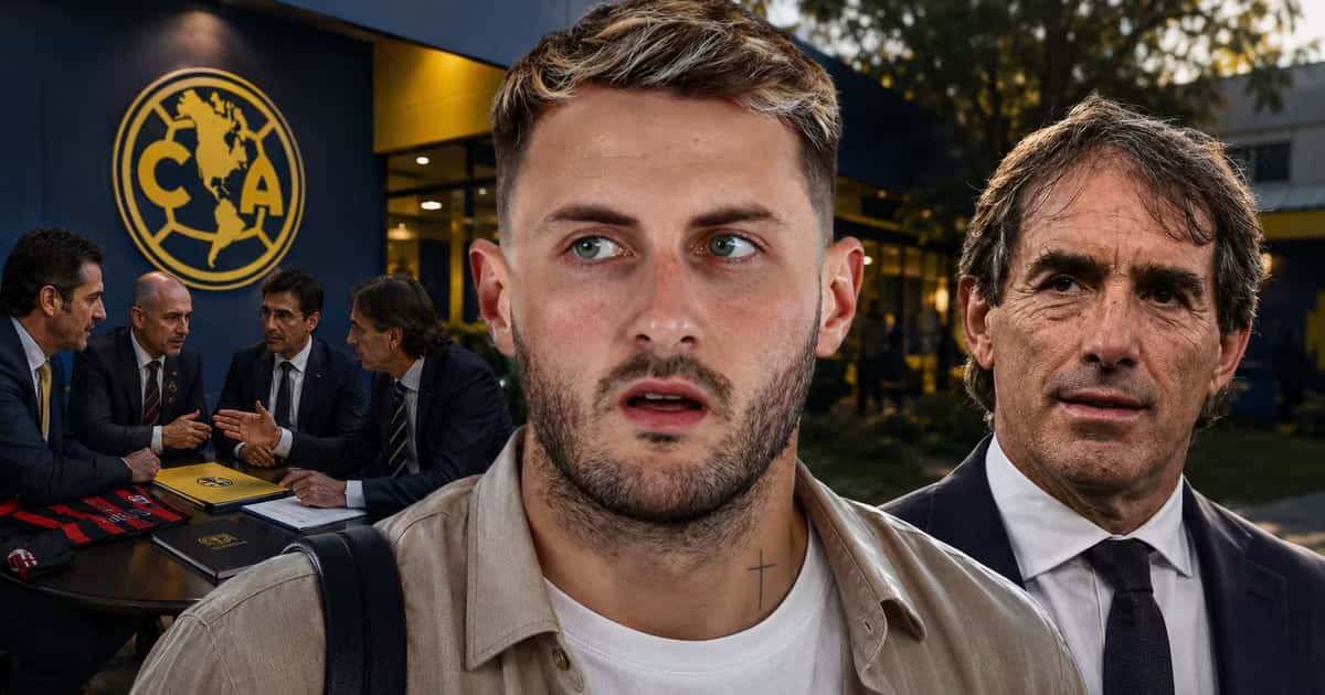 Santiago Giménez podría llegar al Club América si las conversaciones y negociaciones entre ambos clubes llegan a un acuerdo.