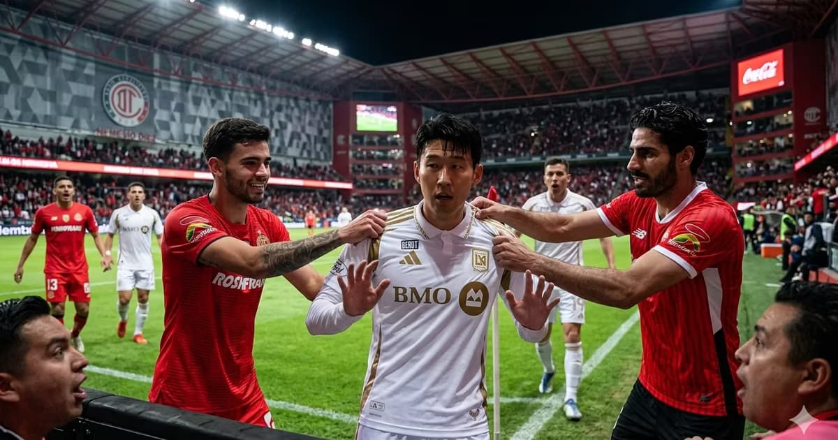 El Pollo Briseño y Santiago Simón querían la playera Son Heung-min