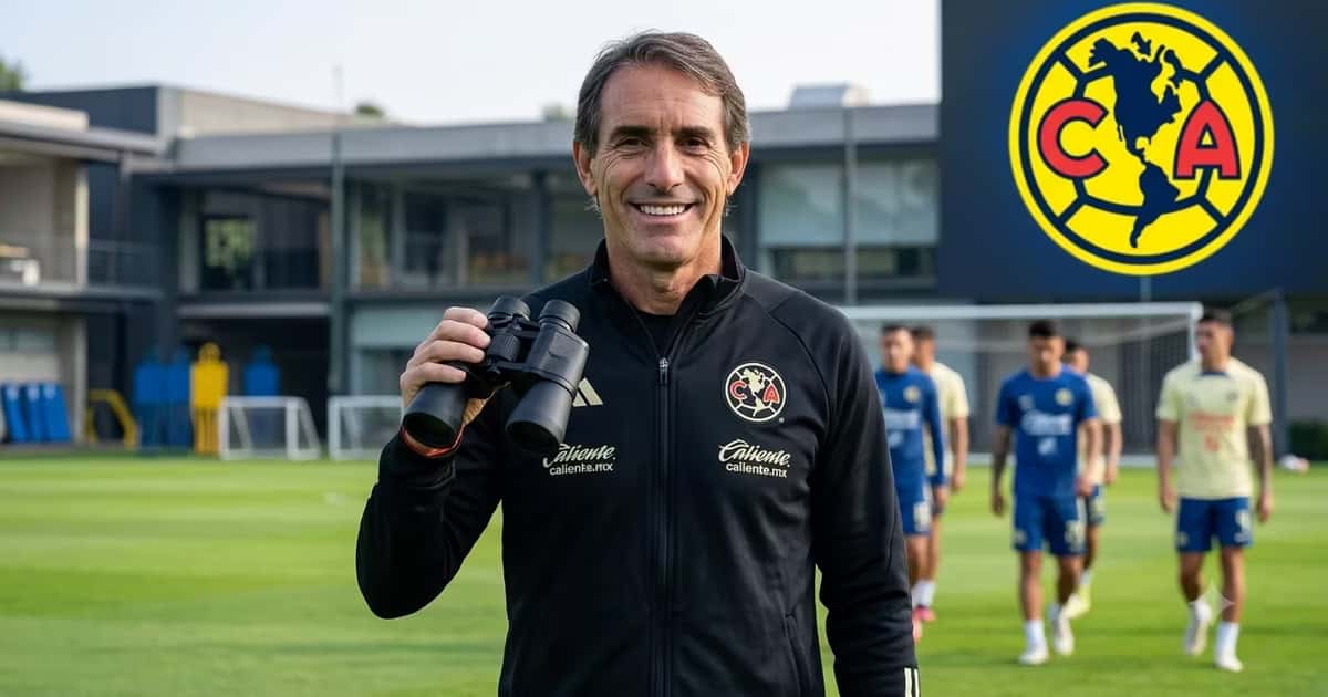 Guillermo Almada en el campo de entrenamiento del América con unos binoculares en su mano
