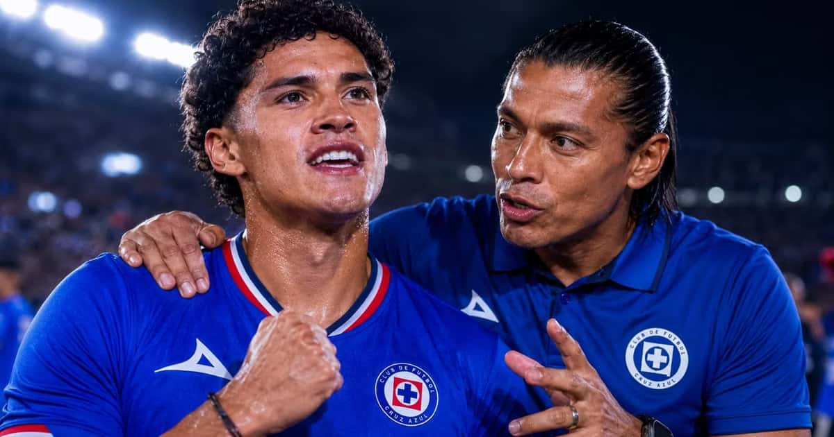 Jeremy Márquez marcó dos goles jugando como lateral derecho durante la remontada de Cruz Azul.