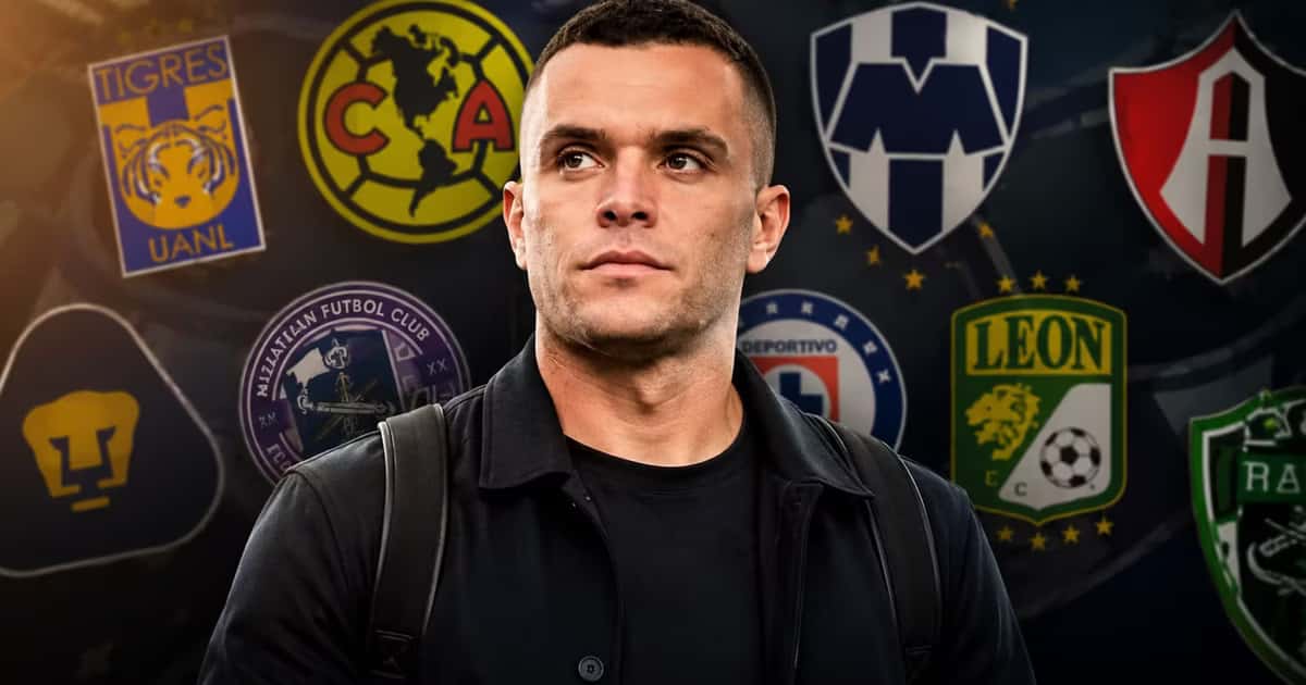 Jonathan Rodríguez analiza su futuro futbolístico.
