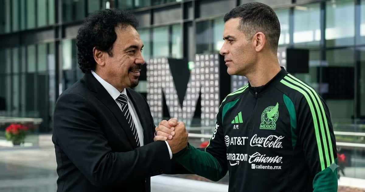 Hugo Sánchez es una opción para ser asistente de Rafa Márquez