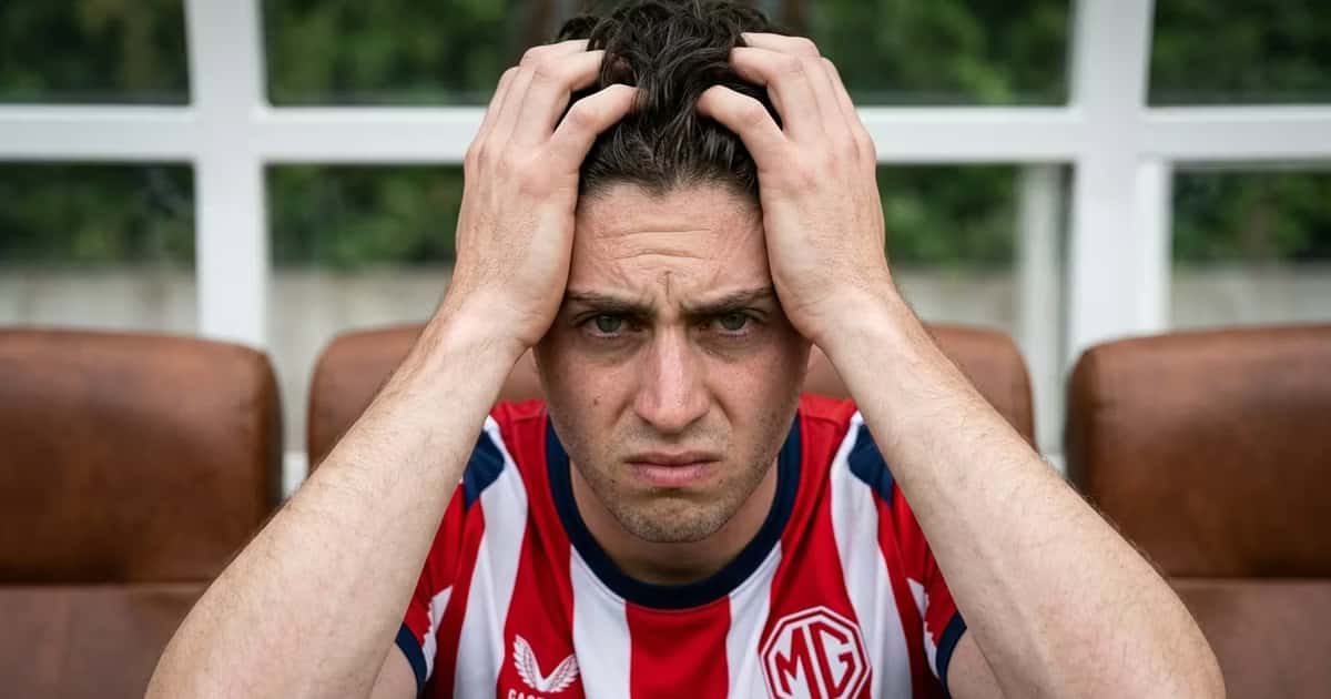 Brian Gutiérrez perdió protagonismo con Gabriel Milito y su suplencia ante Xolos reavivó los rumores de una salida, con Europa como posible destino y Chivas fijando su precio en 9 millones de dólares.