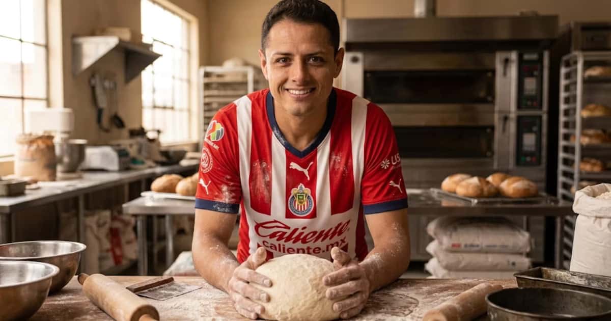 Chicharito Hernández retomó su canal de YouTube para compartir su pasión por la cocina, mientras su rendimiento goleador con Chivas sigue a la baja.