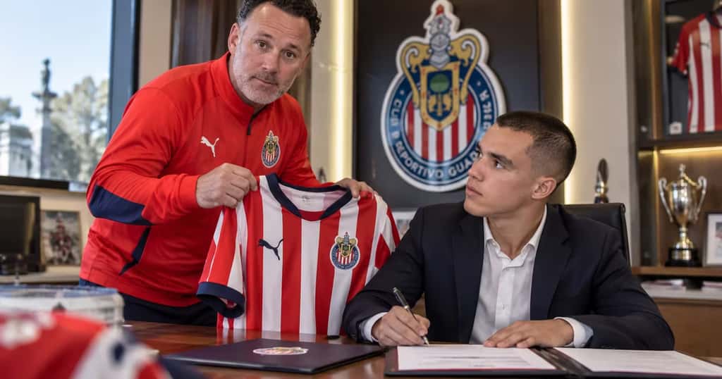 Chivas está tras el fichaje de Mateo Levy por pedido de Gabriel Milito