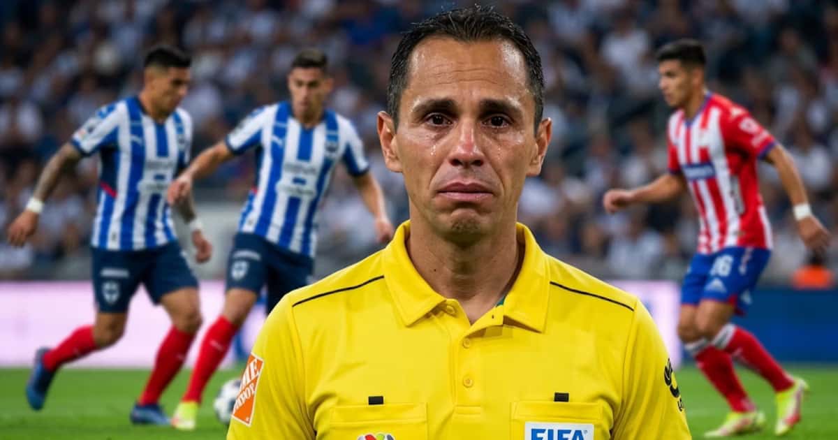 Santander anuló un gol de Rayados tras acudir al VAR y ahora podría recibir hasta tres jornadas de sanción por su polémica decisión.