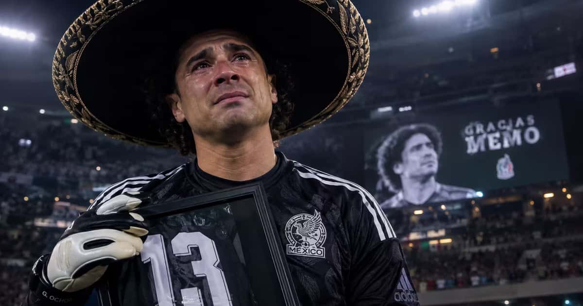 Guillermo Ochoa y su homenaje