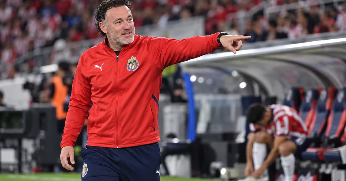 Chivas ya tiene listo al reemplazo de Cotorro González para enfrentar a Querétaro