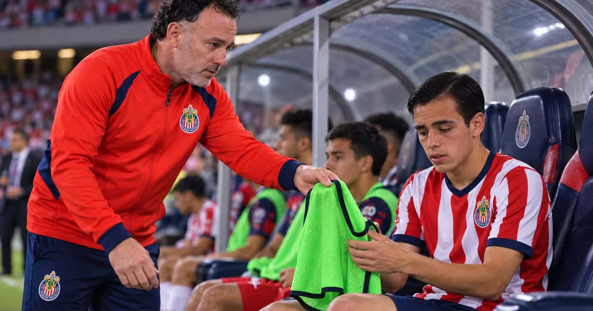 Gabriel Milito sigue mejorando su once inicial