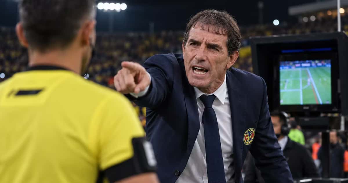 América reclamaba falta antes del gol de Xolos