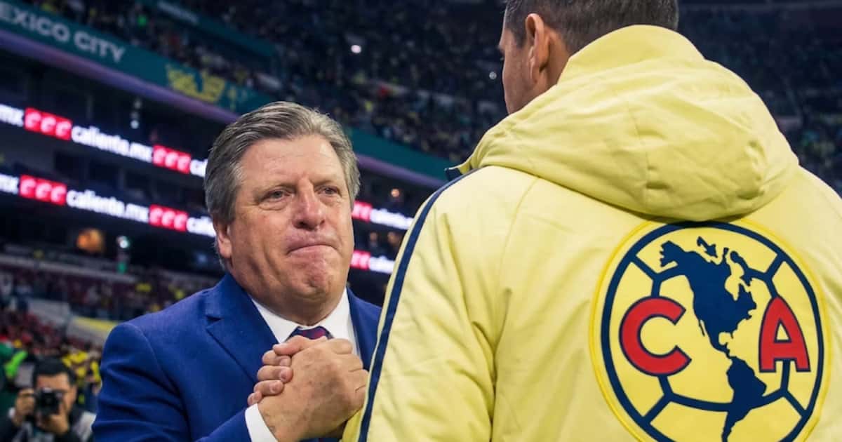 Miguel Herrera abre la puerta para que "Hobbit" Bermúdez, ex América, se quede en el Atlante como parte del cuerpo técnico