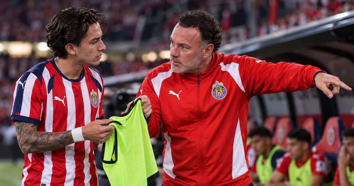 Jordan Carrillo seguirá en la banca