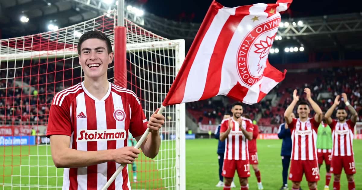 Armando González tiene nueva canción en Olympiacos