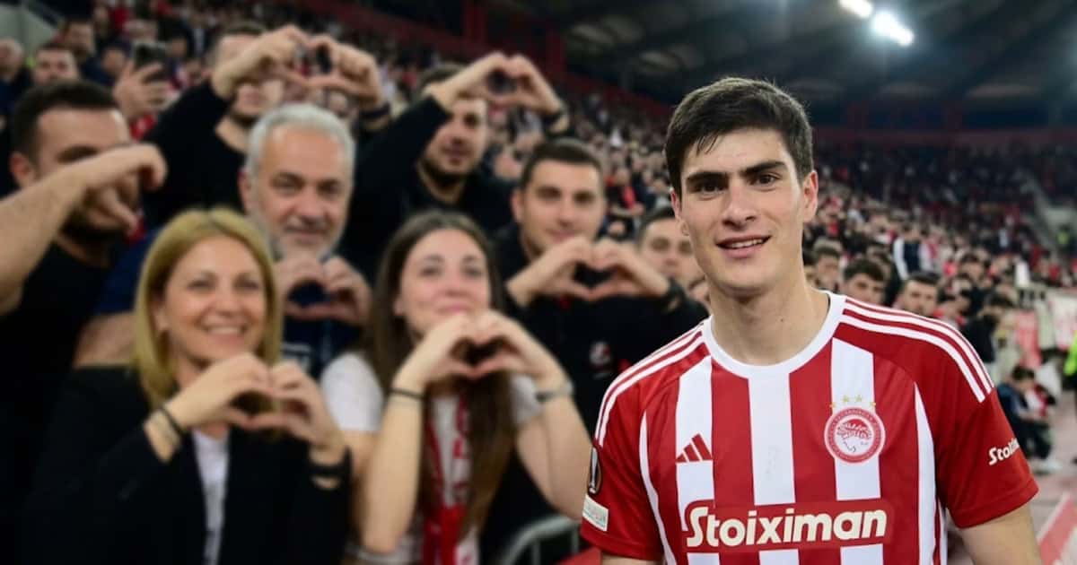Hormiga González enamora a Grecia antes del pitazo... y luego la hace explotar con gol en su debut europeo