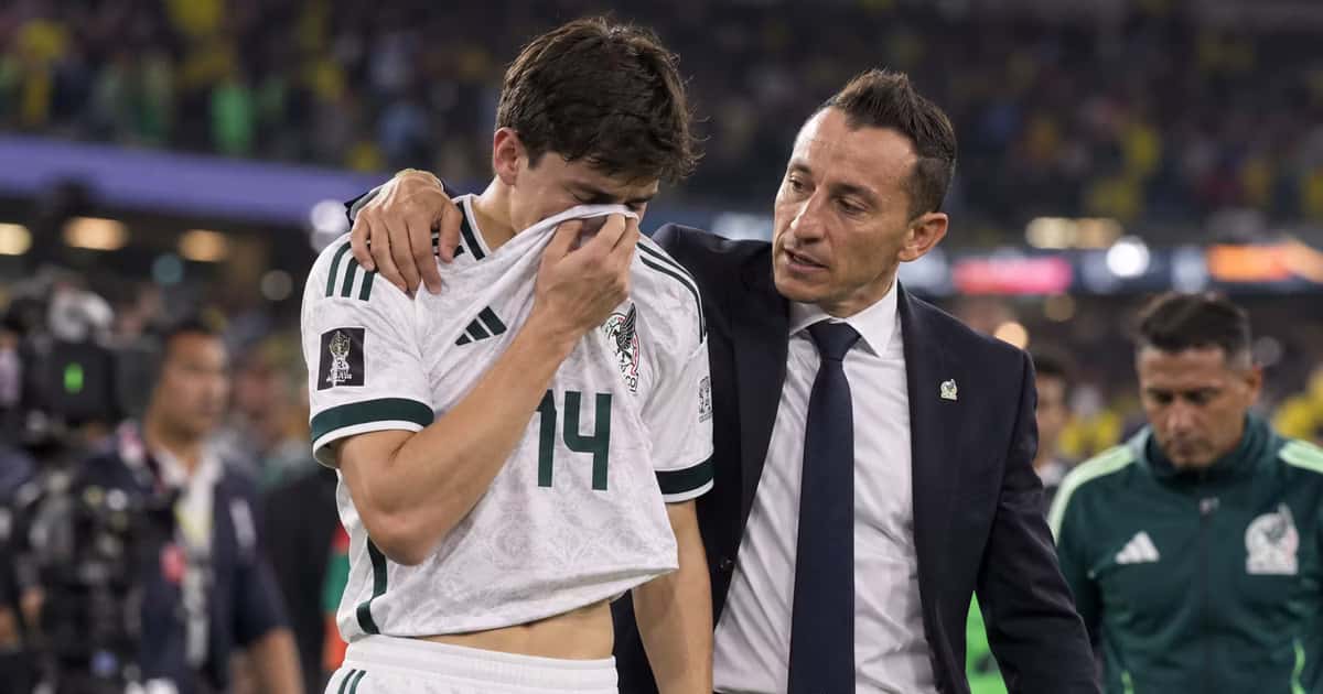Hormiga Gonzáles y Andrés Guardado