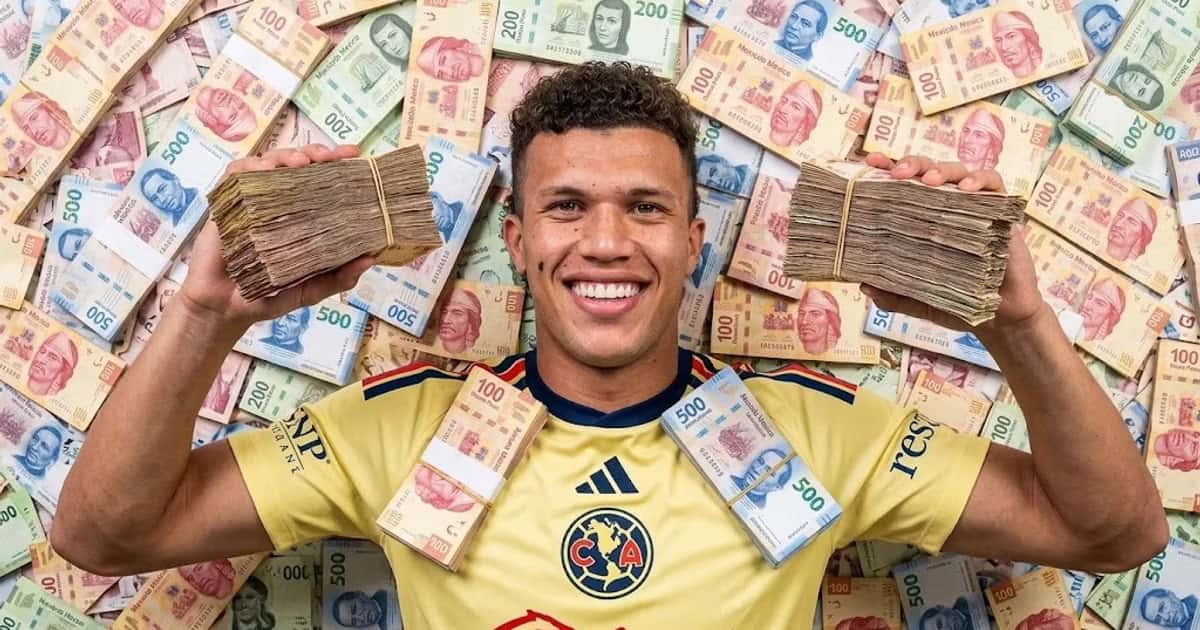Nelson Deossa podría recibir un paquete millonario con salario, casa y auto de lujo si América logra acordar su fichaje con el Betis.