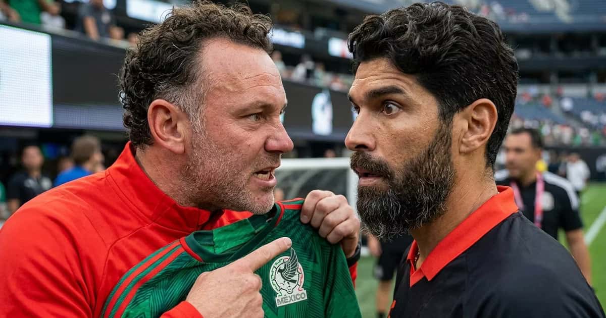 Chivas respondió a Sebastián Abreu presumiendo el origen mexicano de sus goleadores tras la goleada sobre Xolos.