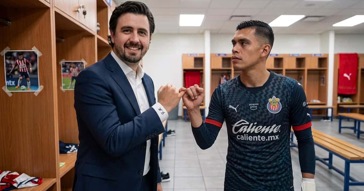 Chivas respalda a Tala Rangel para ir a Europa, pero mantiene una alta exigencia económica tras rechazar ofertas que considera insuficientes.
