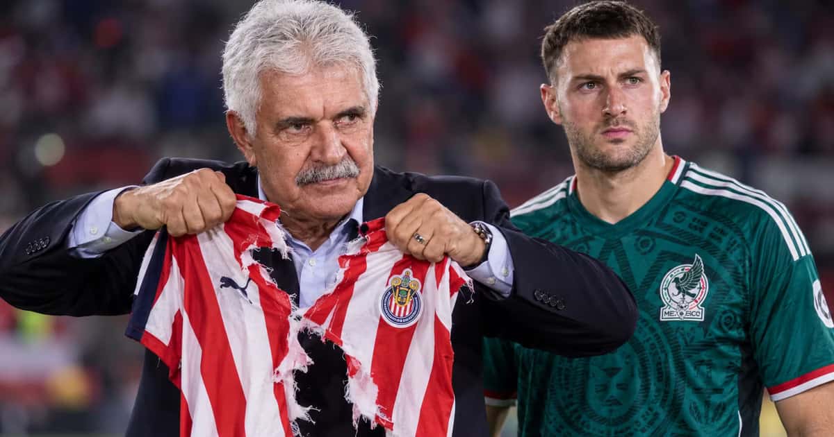 Ricardo Ferretti y Santiago Giménez