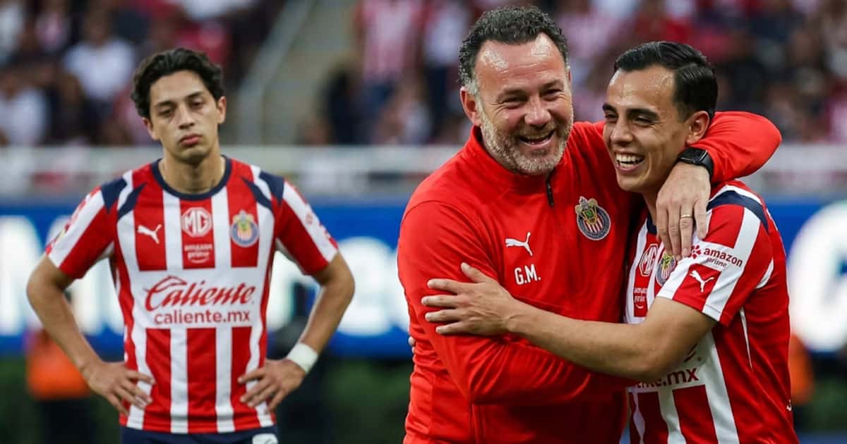 Hugo Camberos aprovechó la titularidad ante San Luis y Jordan Carrillo perdió terreno en la competencia por un puesto en Chivas.