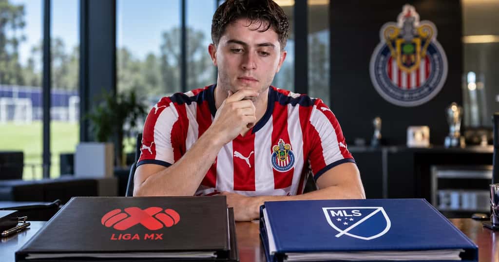Rayados no es el único club que sondea a Brian Gutiérrez, Chivas analiza otras opciones