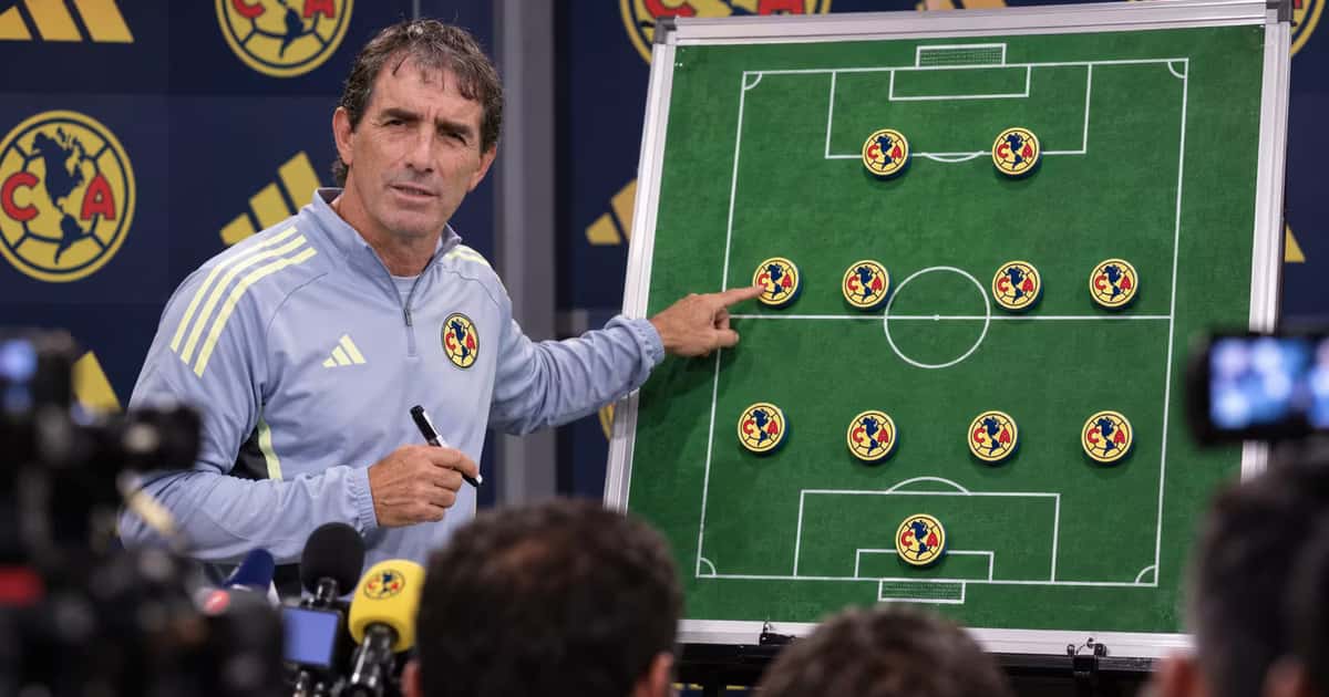 Guillermo Almada y su once para el partido contra Rayados