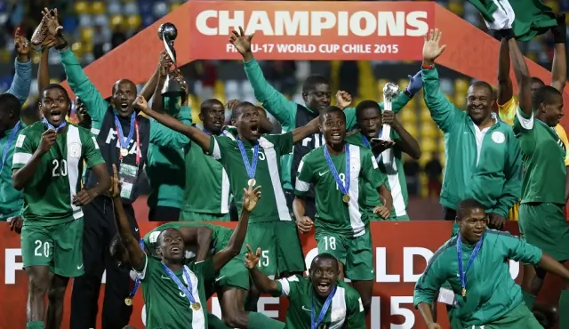 Nigeria festejando el campeonato de 2015