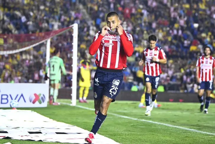 Chivas logró vencer a las Águilas en el pasado Apertura 2025 por 2 a 1