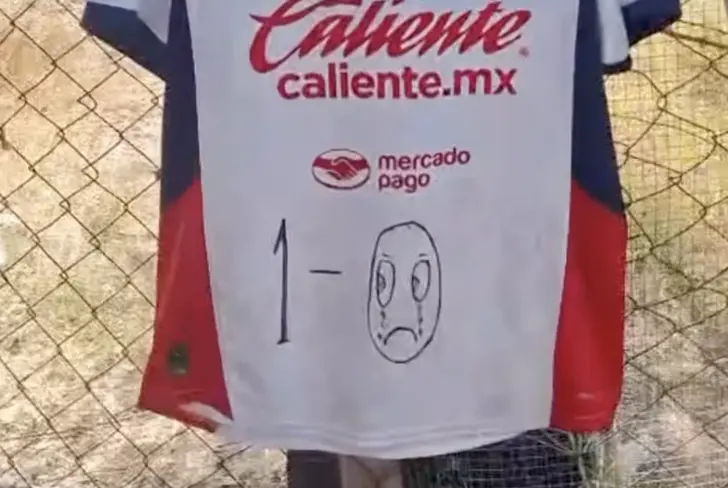 Amaury Vergara lanzó un dardo al América en sus redes sociales