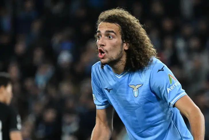 La figura de Lazio será compañero de Álvarez.
