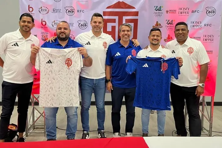El 'Bebe' sigue ligado al fútbol.