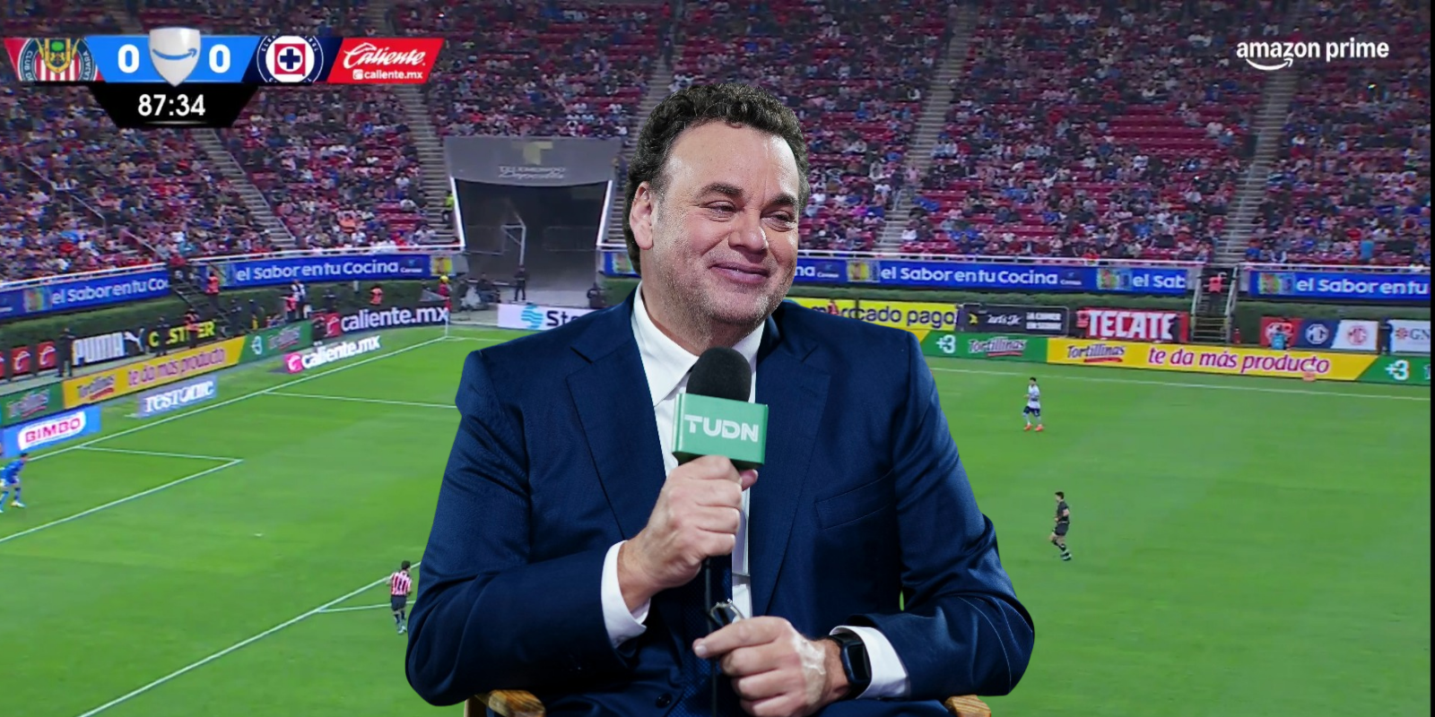 Captura de TUDN con Faitelson al frente