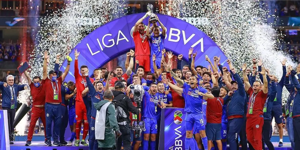 El  Cruz Azul sería el equipo con más campeonatos largos en la última década. 
