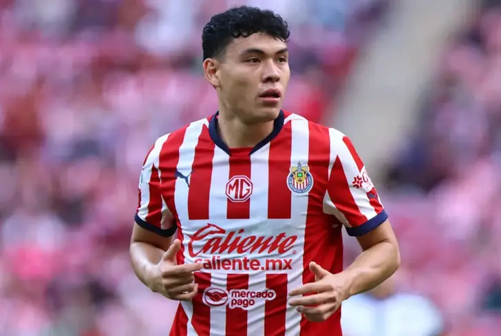Luis Rey debutó con Chivas en Liga MX el&nbsp;19 de octubre de 2024 contra Pachuca